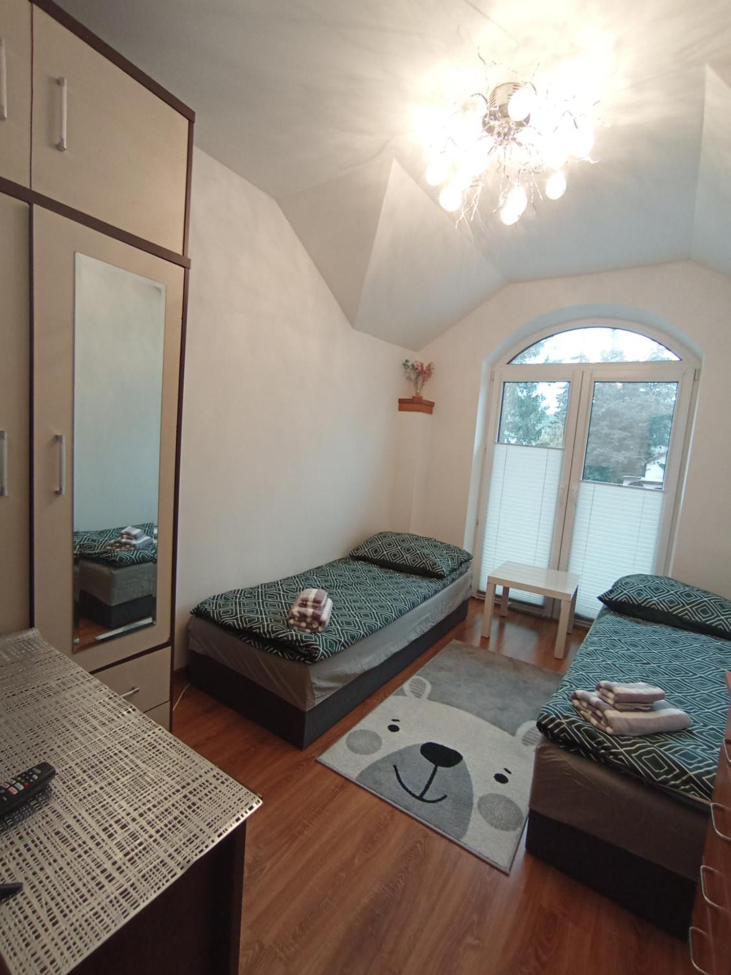 Villa Varzob Warsaw Bilik gambar